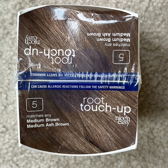 Clairol Root Touch-Up Med. Brown (2 Boxes) - Picture 4 of 4